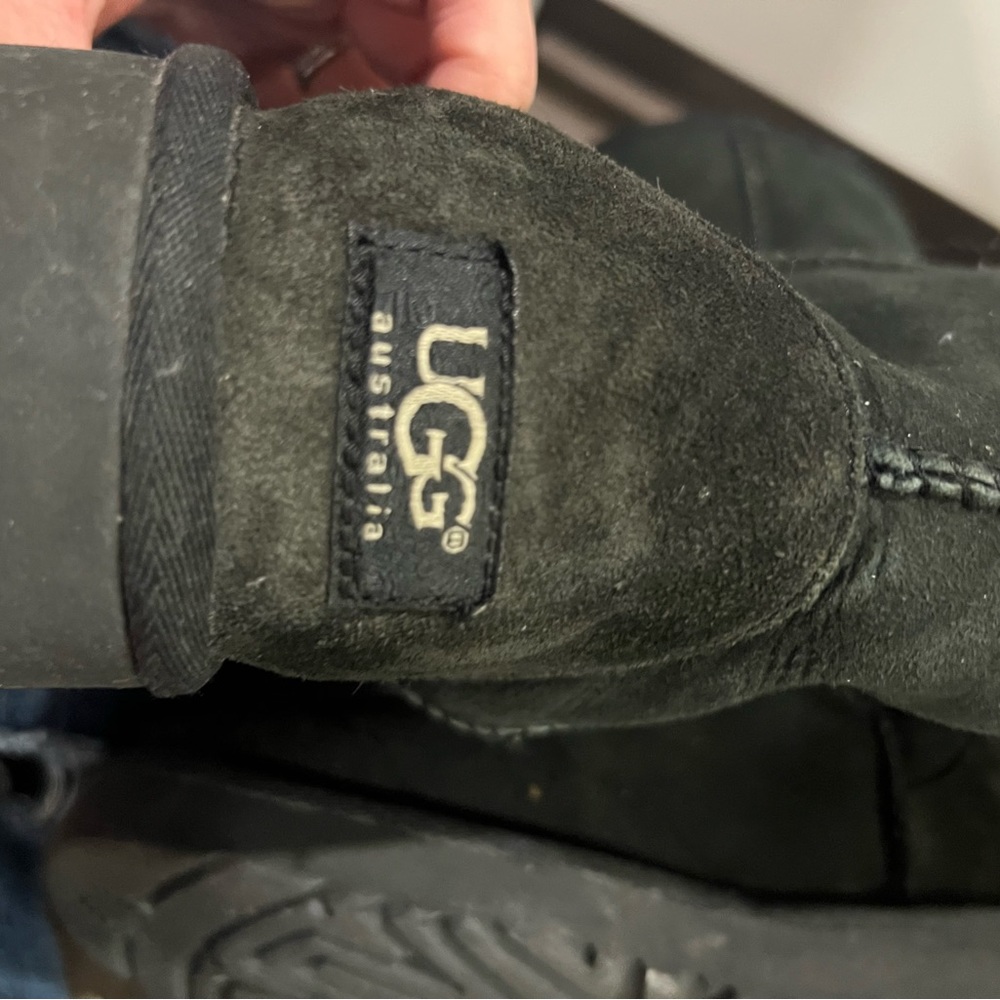 UGG boots - Picture 2 of 4
